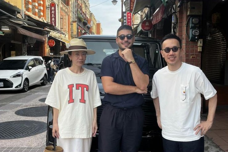 Karen Yang et Marco Tsai avec Kévin Robinson à Taipei
