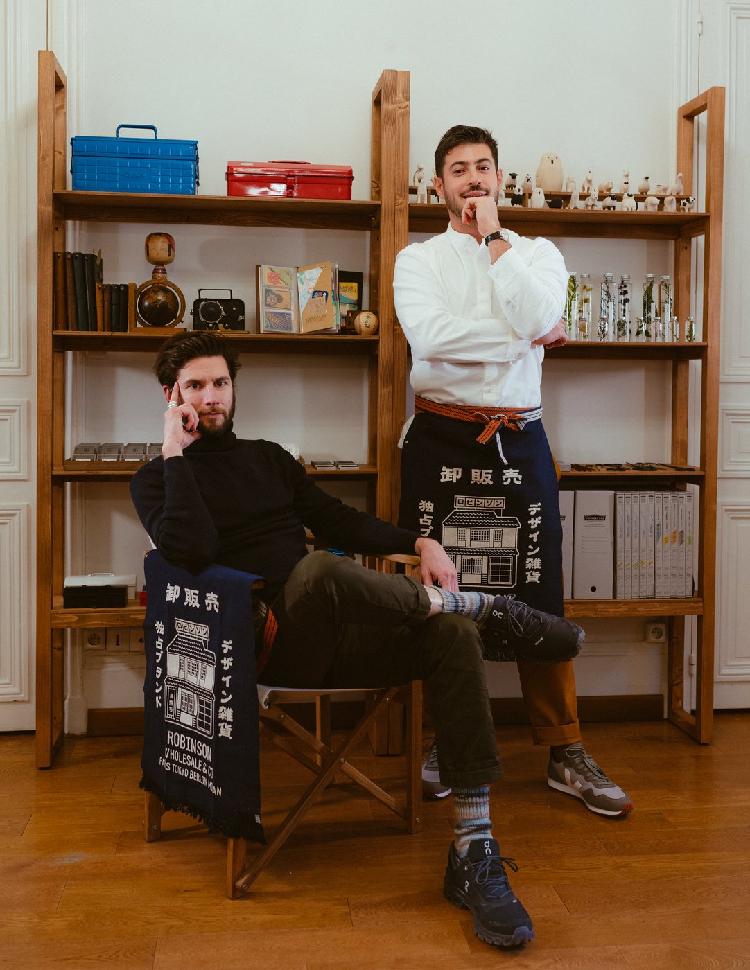 Jérôme Cubizôlles et Kévin Clop, fondateurs de Robinson, dans le showroom parisien