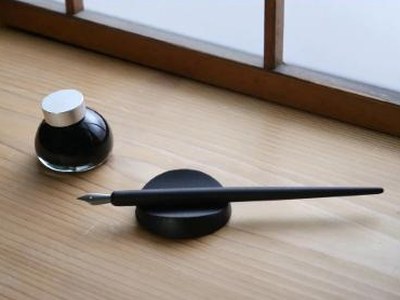 Porte-plume laqué urushi noir