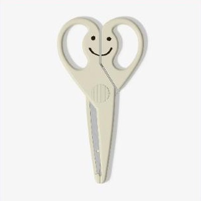 Breata’s Gentle Scissors
